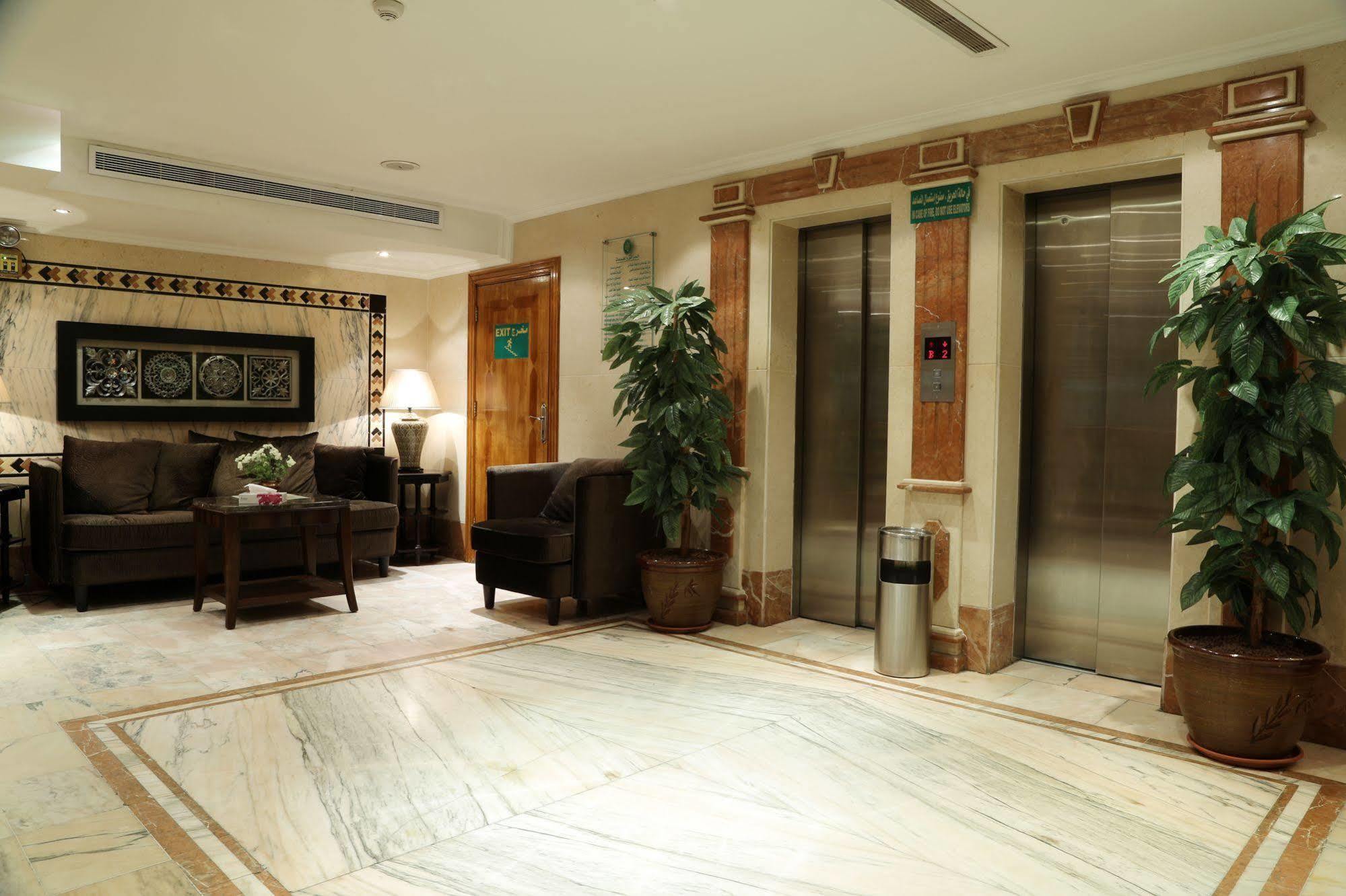 Landmark Suites Jeddah Ngoại thất bức ảnh