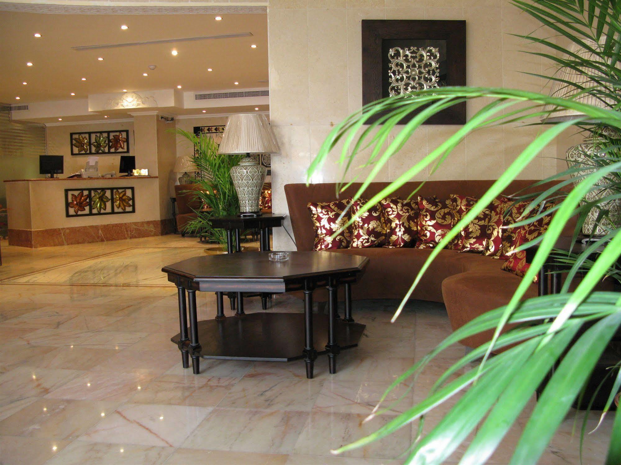 Landmark Suites Jeddah Ngoại thất bức ảnh