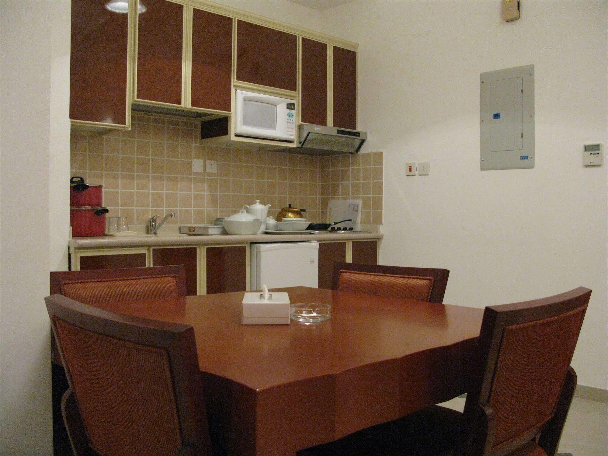 Landmark Suites Jeddah Ngoại thất bức ảnh